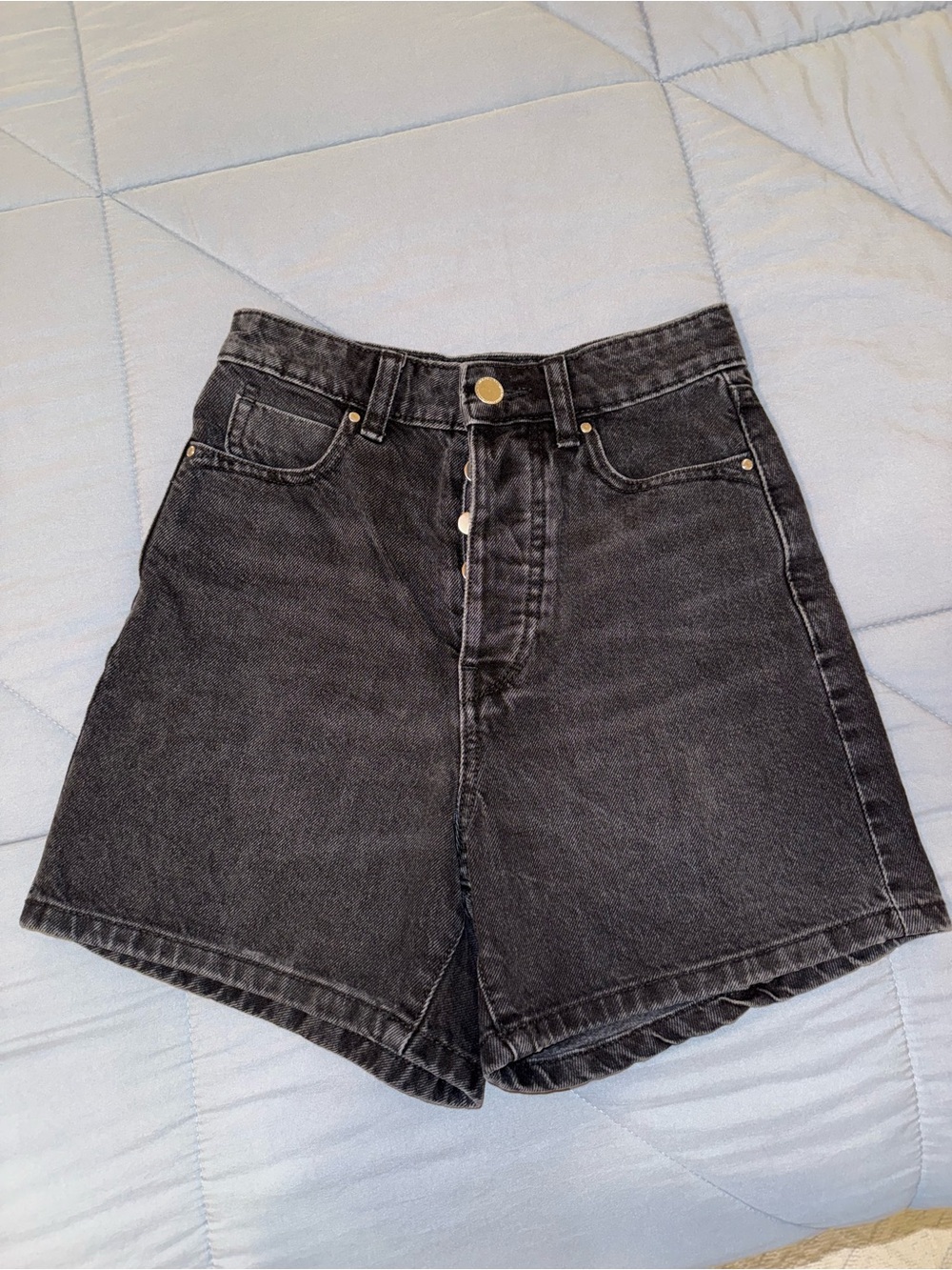 Zara black denim high rise shorts size 0